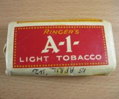 1/2 ounce Ringers A-1 Light Tobacco c.1942 - unopened - cond VG - [TH100] - Image 3